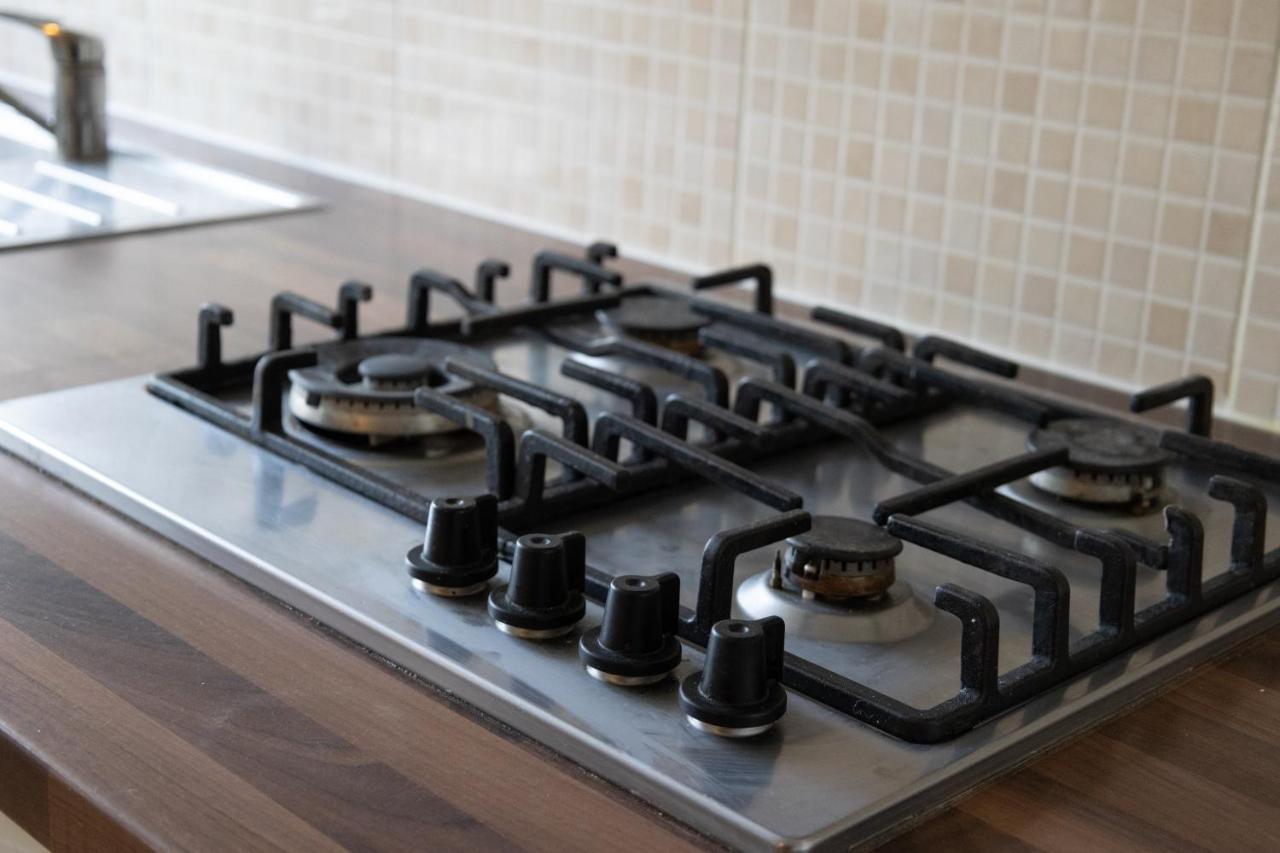 London - 4 Bed - Sleeps 8 - Garden - Pet Friendly Villa Eksteriør bilde